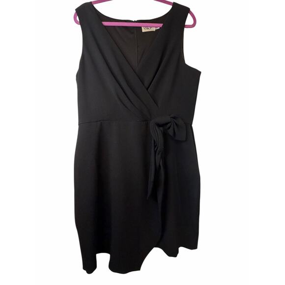 Eliza J Black Sleeveless Faux Wrap Dress - Size 18 - Picture 5 of 9